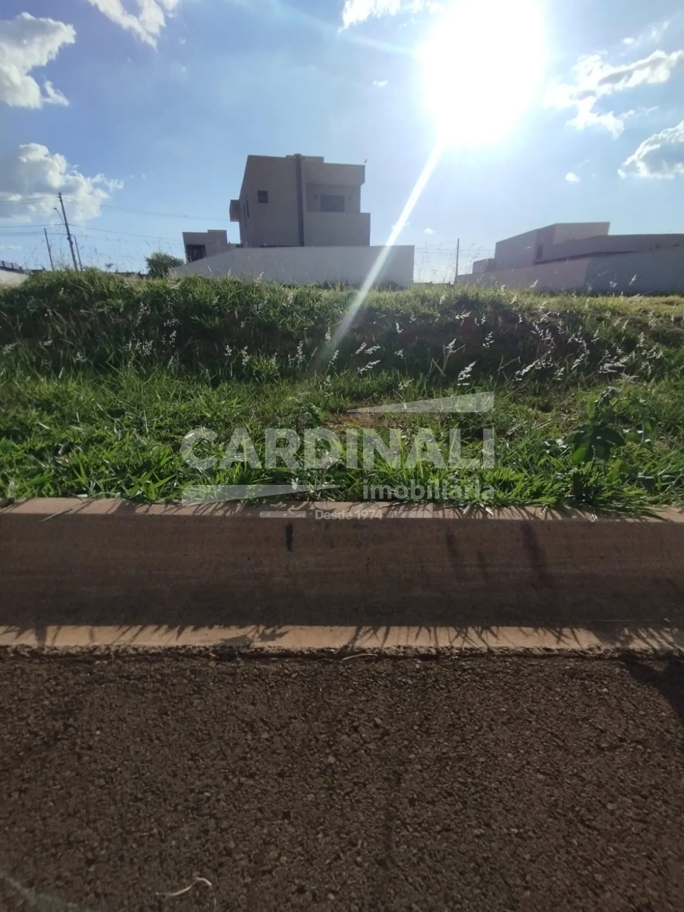 Terreno / Condom&iacute;nio em S&atilde;o Carlos 