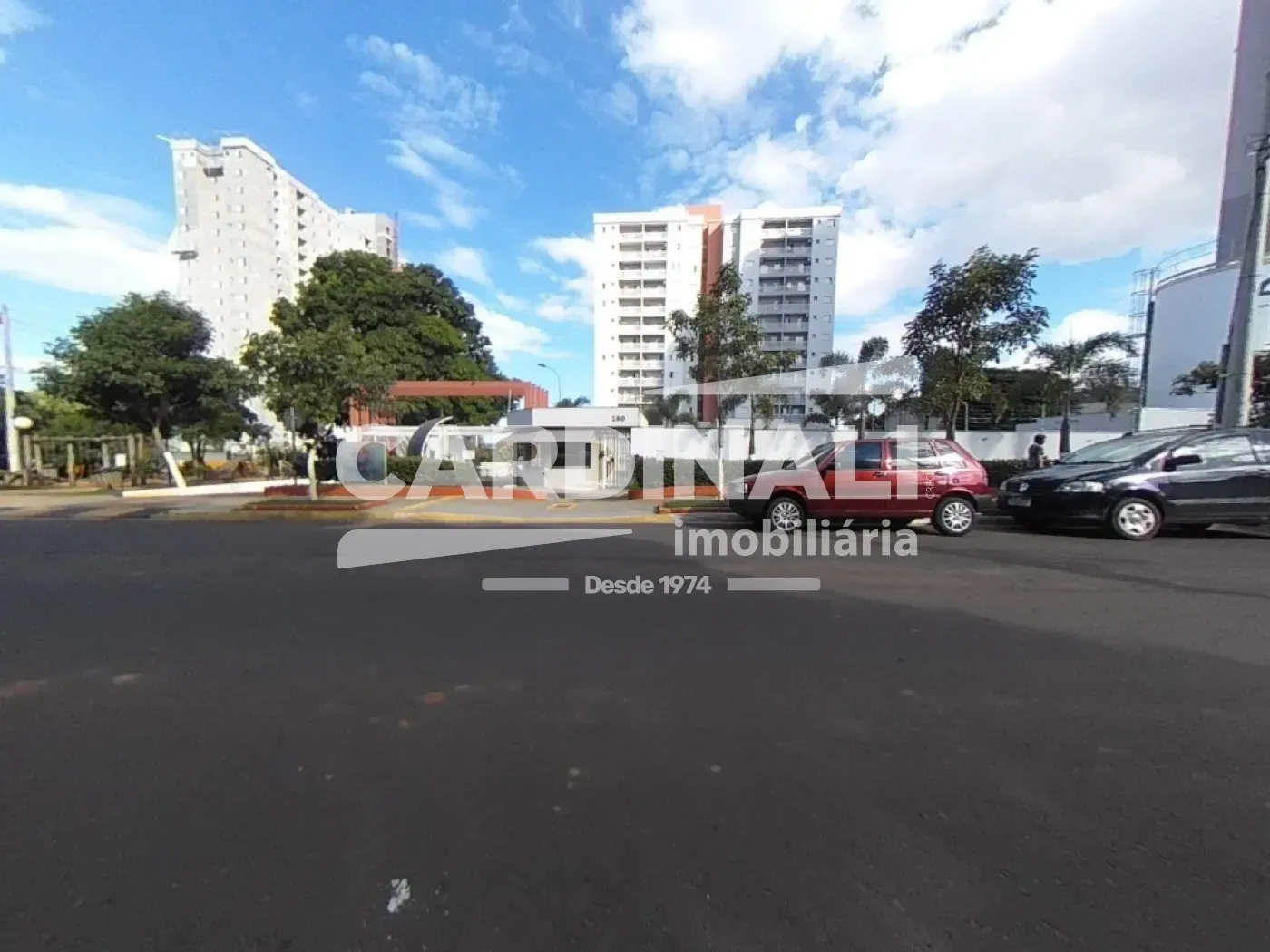 Apartamento / Padr&atilde;o em S&atilde;o Carlos Alugar por R$2.223,00