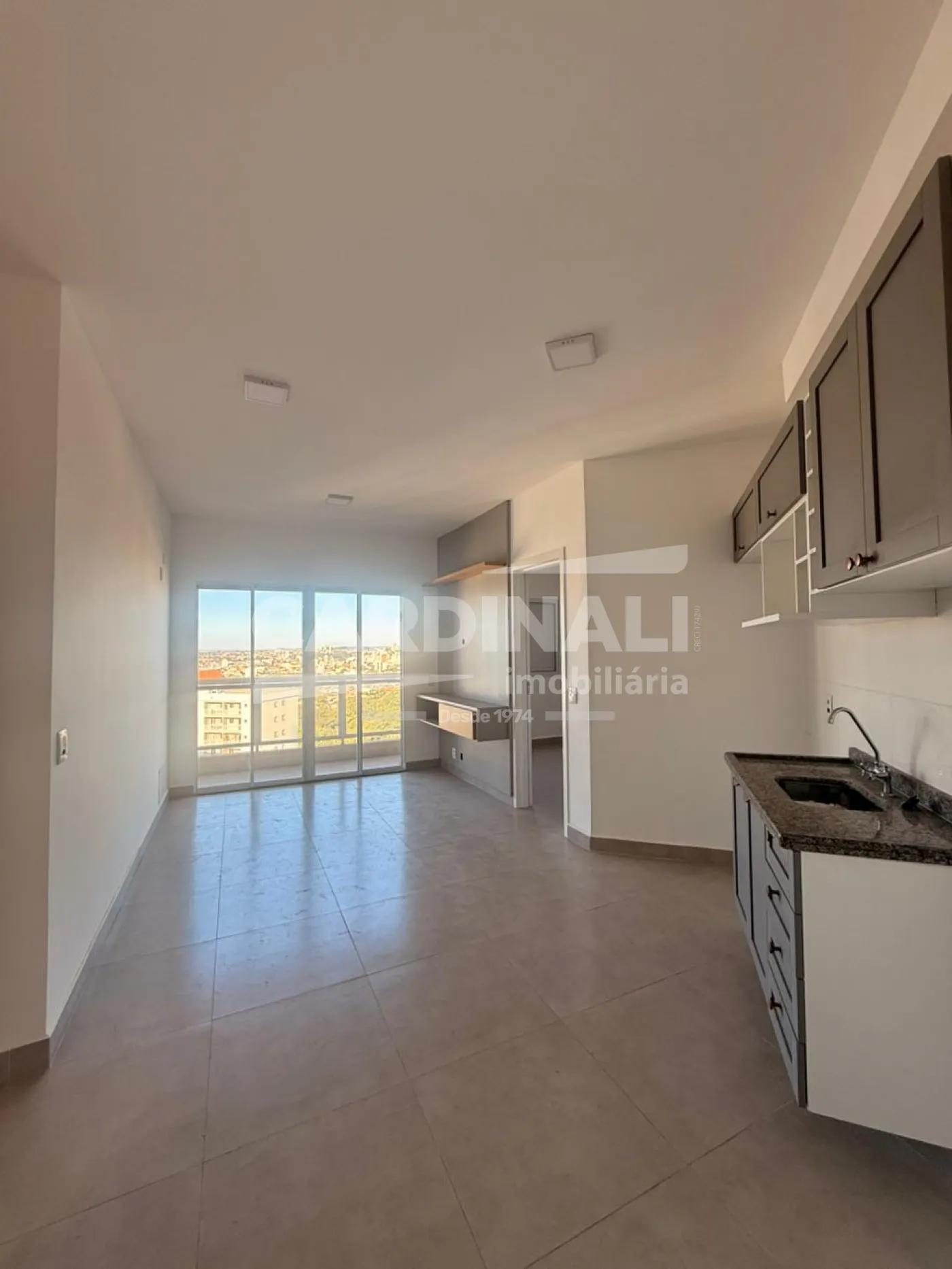 Apartamento / Padr&atilde;o em S&atilde;o Carlos , Comprar por R$380.000,00