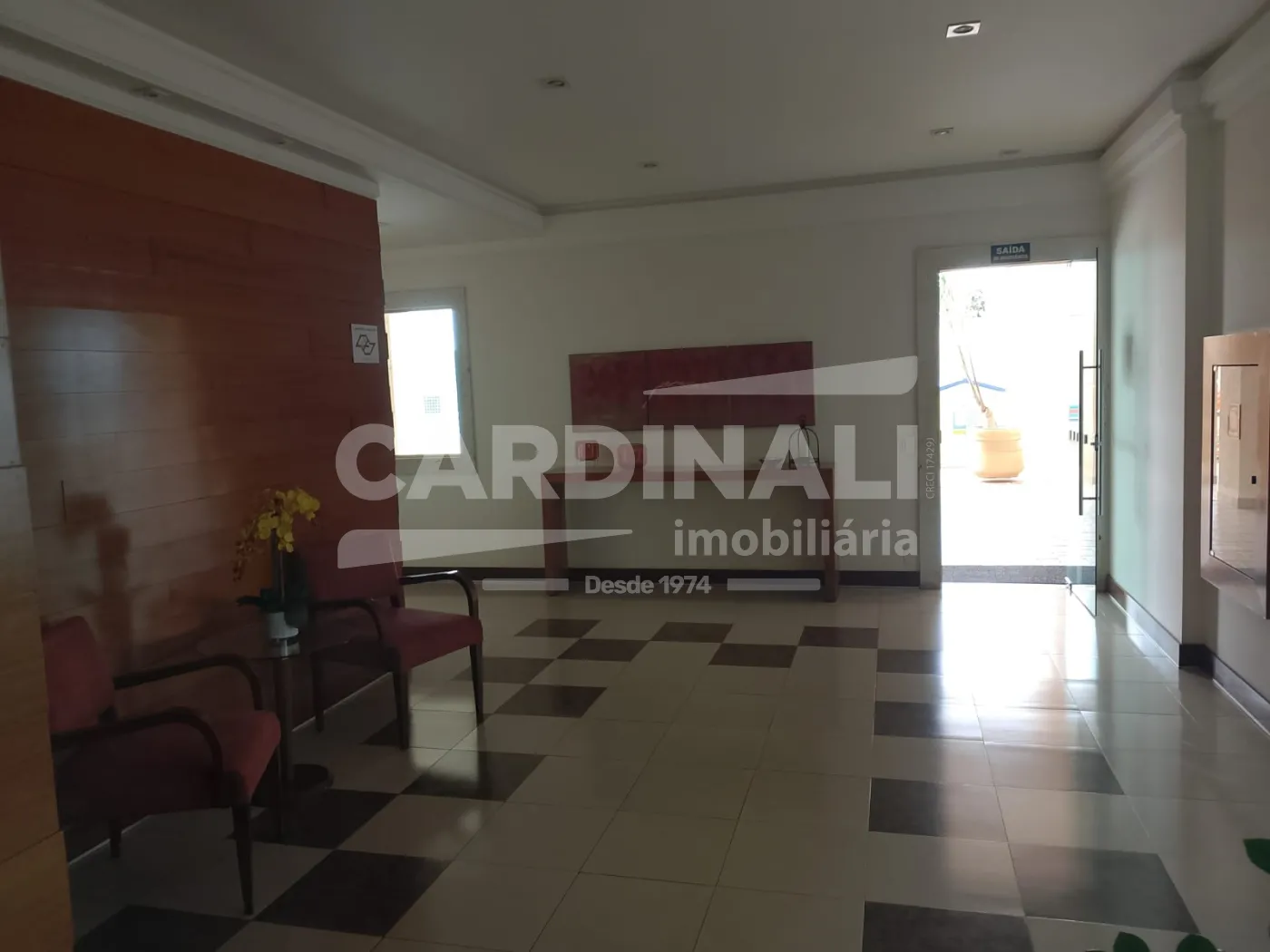 Apartamento / Padr&atilde;o em Araraquara Alugar por R$2.500,00