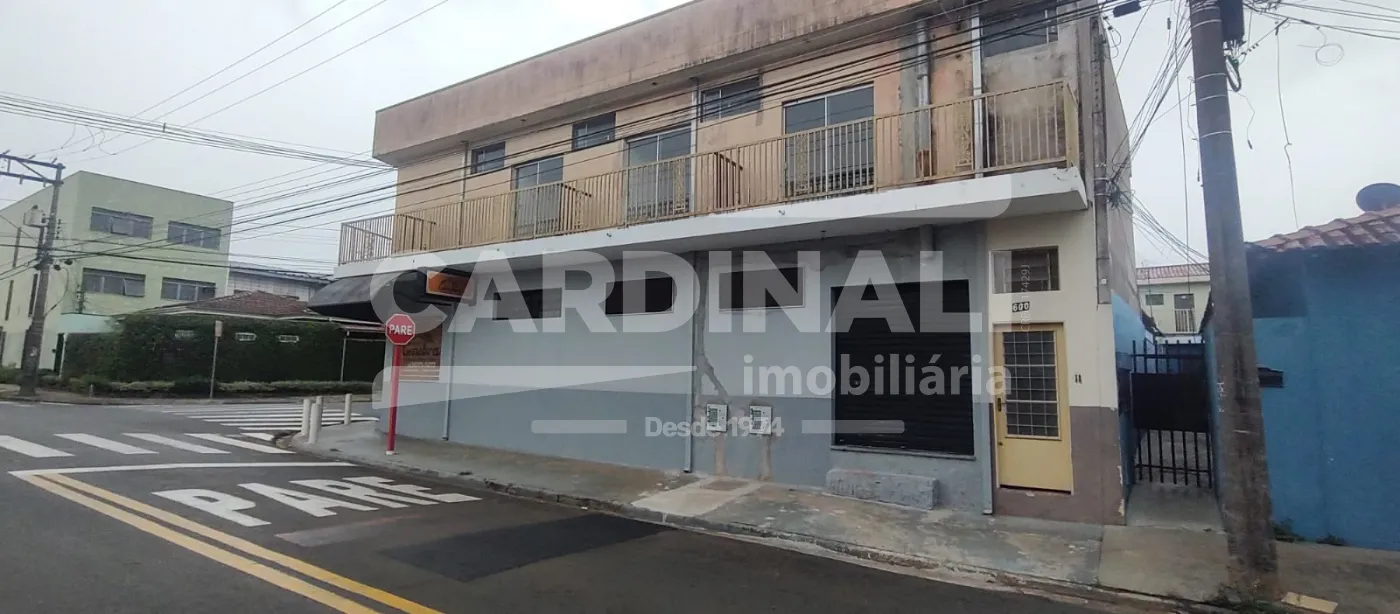 Comercial / Pr&eacute;dio em S&atilde;o Carlos Alugar por R$3.334,00