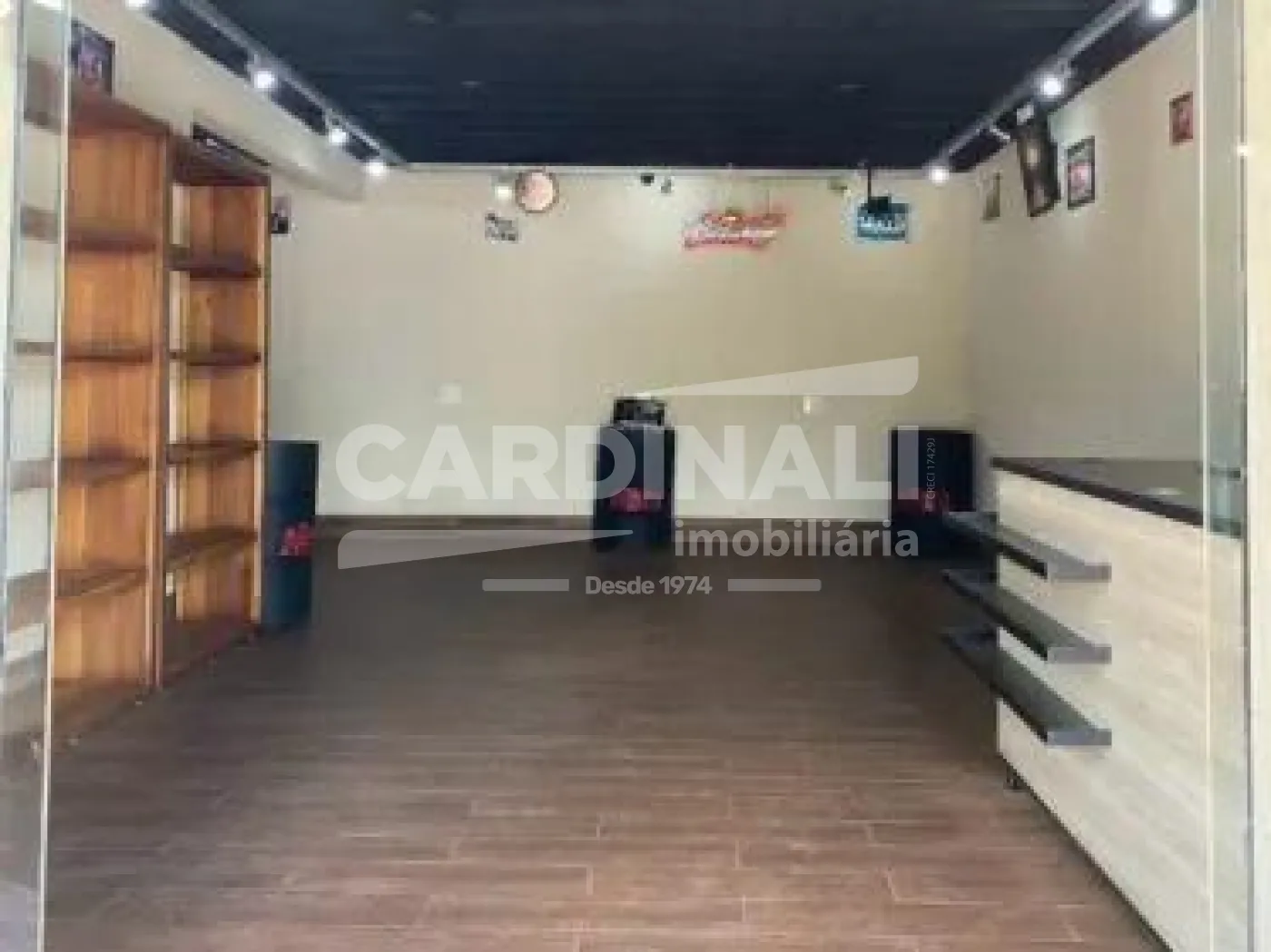 Alugar Comercial / Ponto Comercial em Ribeir&atilde;o Preto R$ 3.600,00 - Foto 1