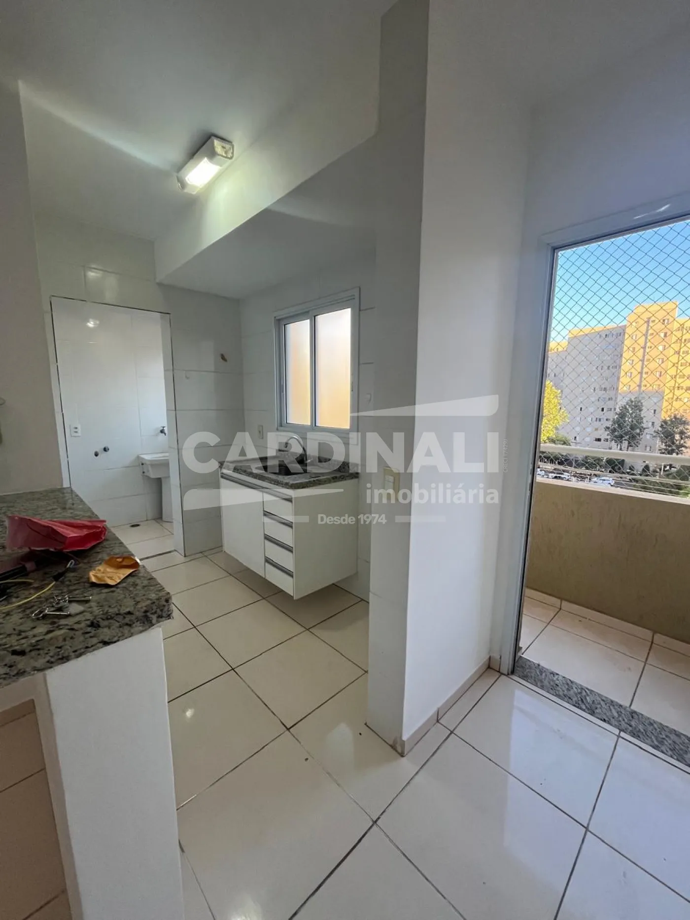 Alugar Apartamento / Padr&atilde;o em Ribeir&atilde;o Preto R$ 1.500,00 - Foto 4
