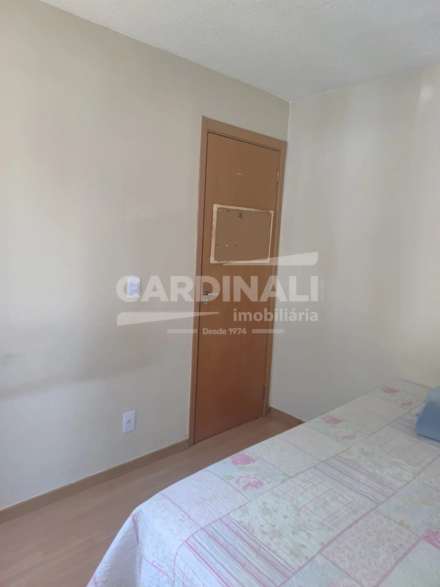 Alugar Apartamento / Padr&atilde;o em S&atilde;o Carlos R$ 1.000,00 - Foto 9