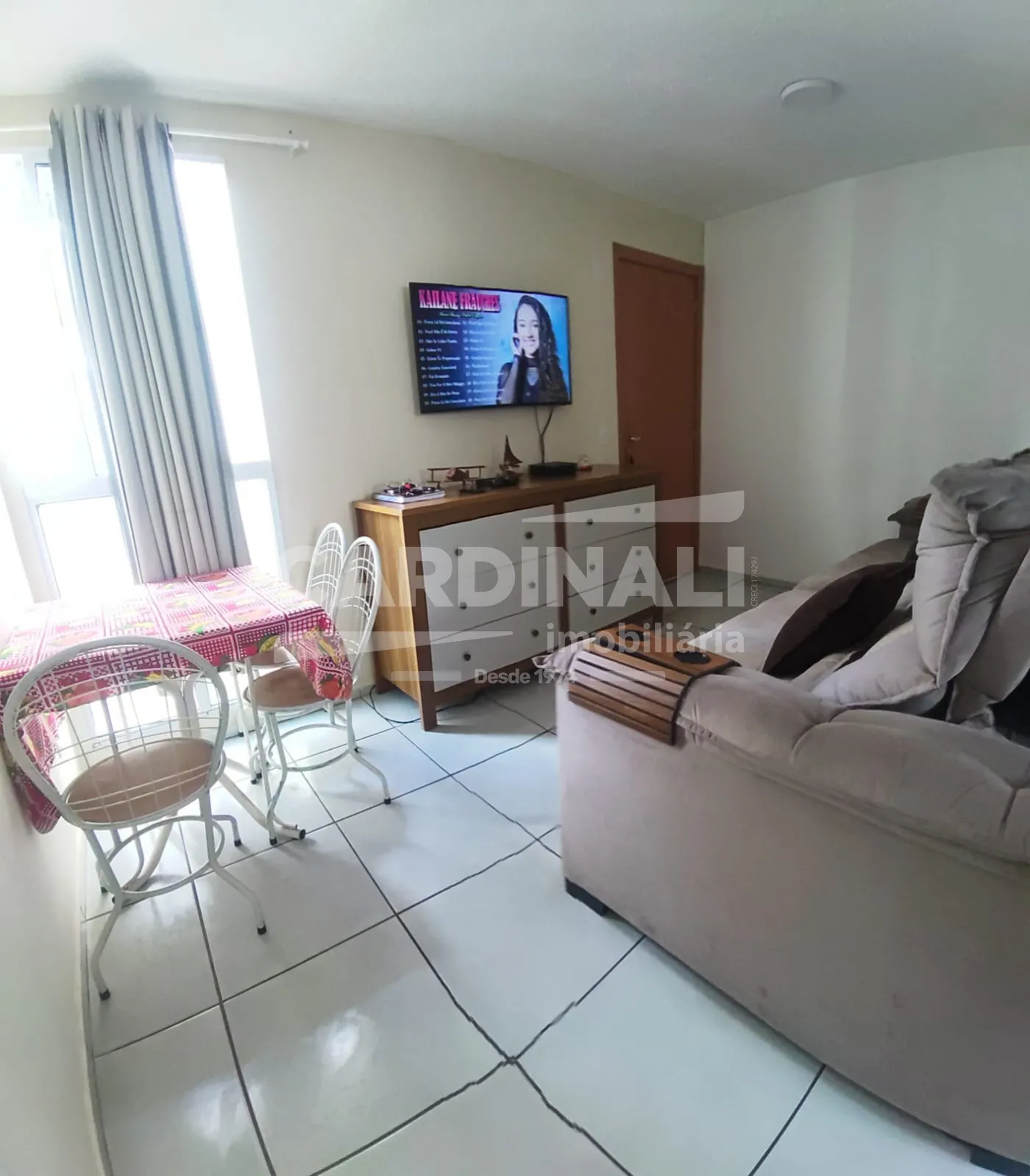 Alugar Apartamento / Padr&atilde;o em S&atilde;o Carlos R$ 1.000,00 - Foto 3