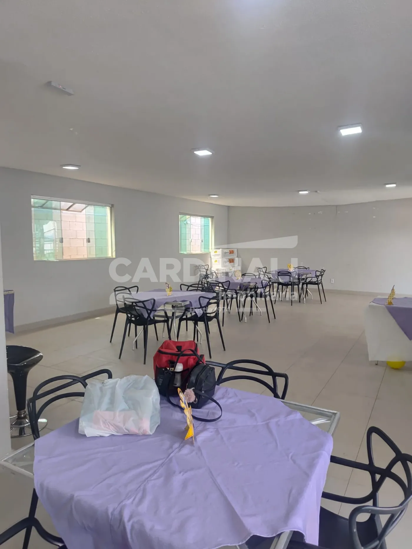 Alugar Apartamento / Padr&atilde;o em S&atilde;o Carlos R$ 1.000,00 - Foto 24