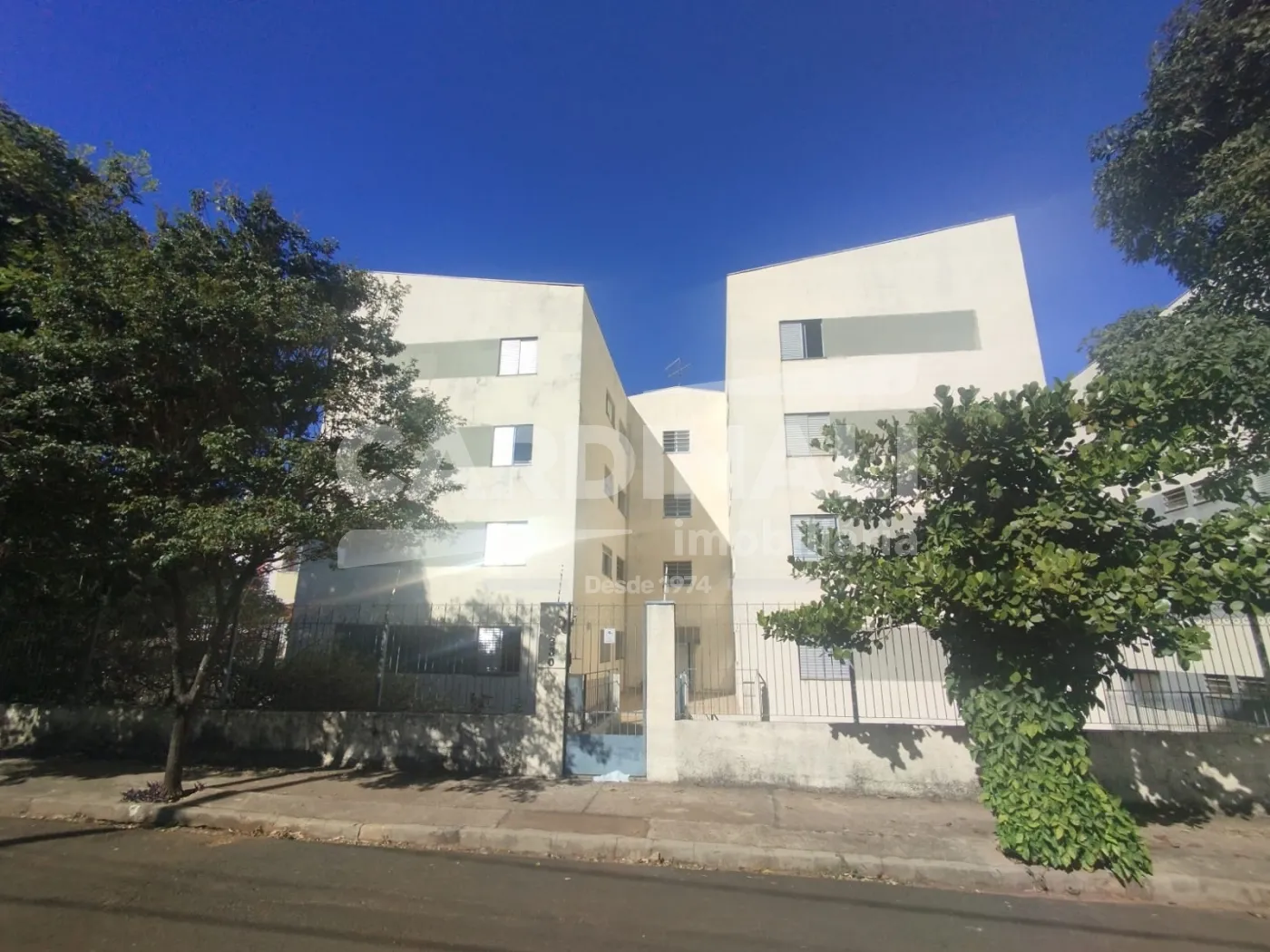 Apartamento / Padr&atilde;o em S&atilde;o Carlos 