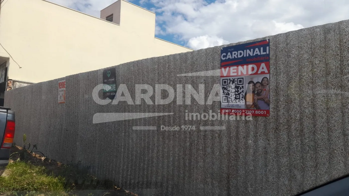 Terreno / Padr&atilde;o em S&atilde;o Carlos , Comprar por R$478.000,00