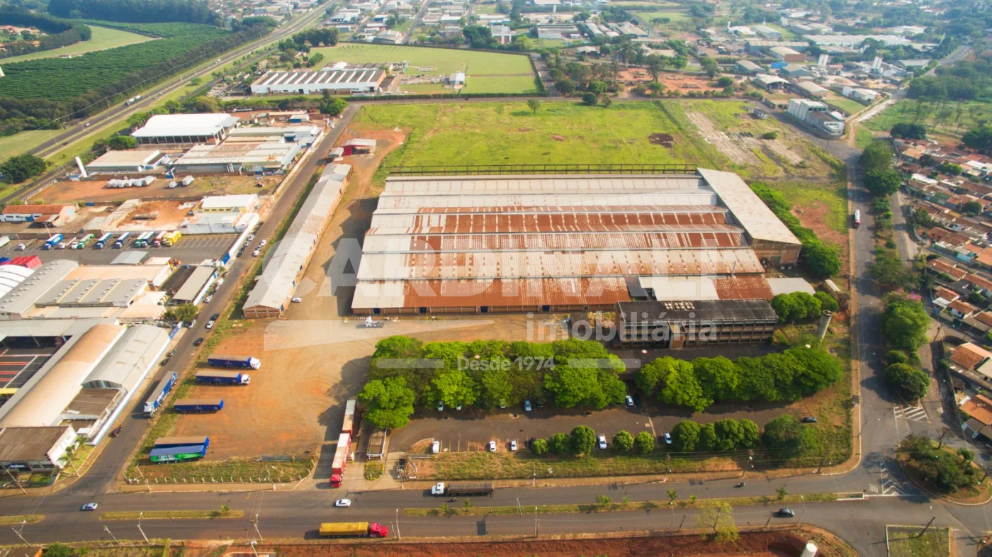 Comercial / Galp&atilde;o em Araraquara , Comprar por R$60.000.000,00