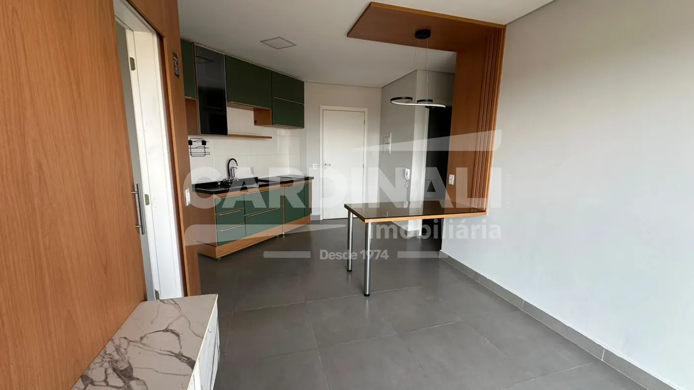 Apartamento / Padr&atilde;o em S&atilde;o Carlos Alugar por R$2.010,00