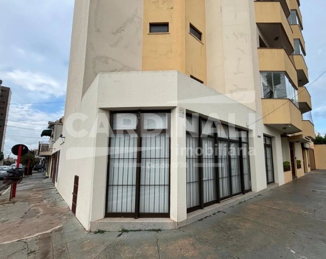 Alugar Comercial / Sal&atilde;o em S&atilde;o Carlos R$ 3.000,00 - Foto 1