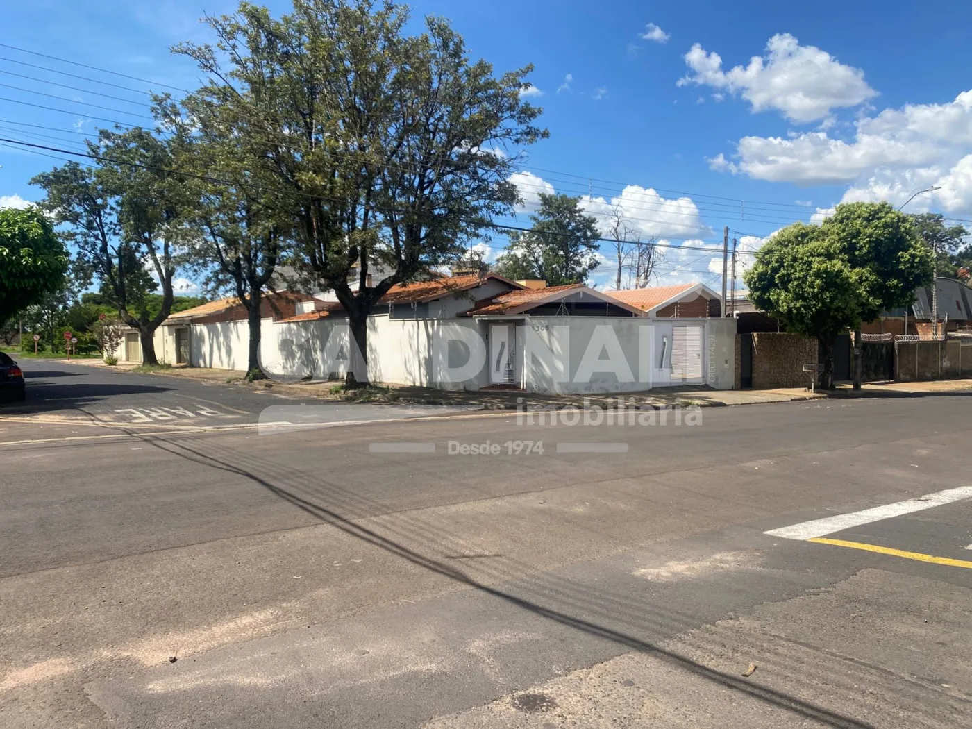 Comprar Casa / Padr&atilde;o em Araraquara R$ 380.000,00 - Foto 1