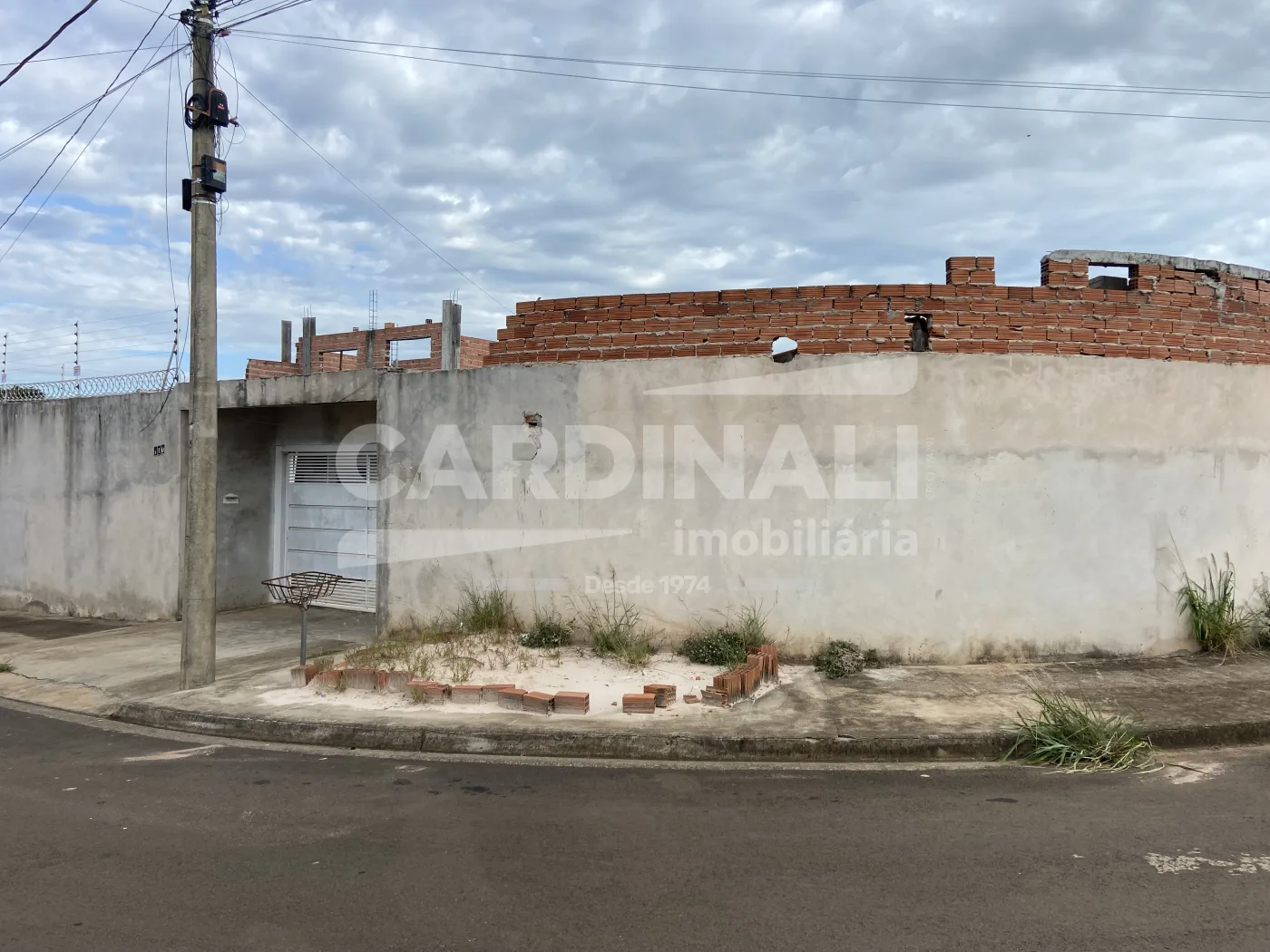 Comprar Casa / Padr&atilde;o em S&atilde;o Carlos R$ 350.000,00 - Foto 2