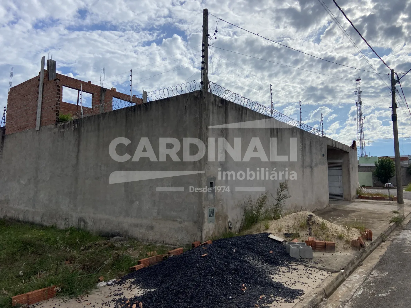 Comprar Casa / Padr&atilde;o em S&atilde;o Carlos R$ 350.000,00 - Foto 3