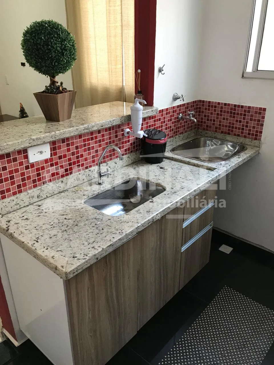 Comprar Apartamento / Padr&atilde;o em Araraquara R$ 155.000,00 - Foto 10
