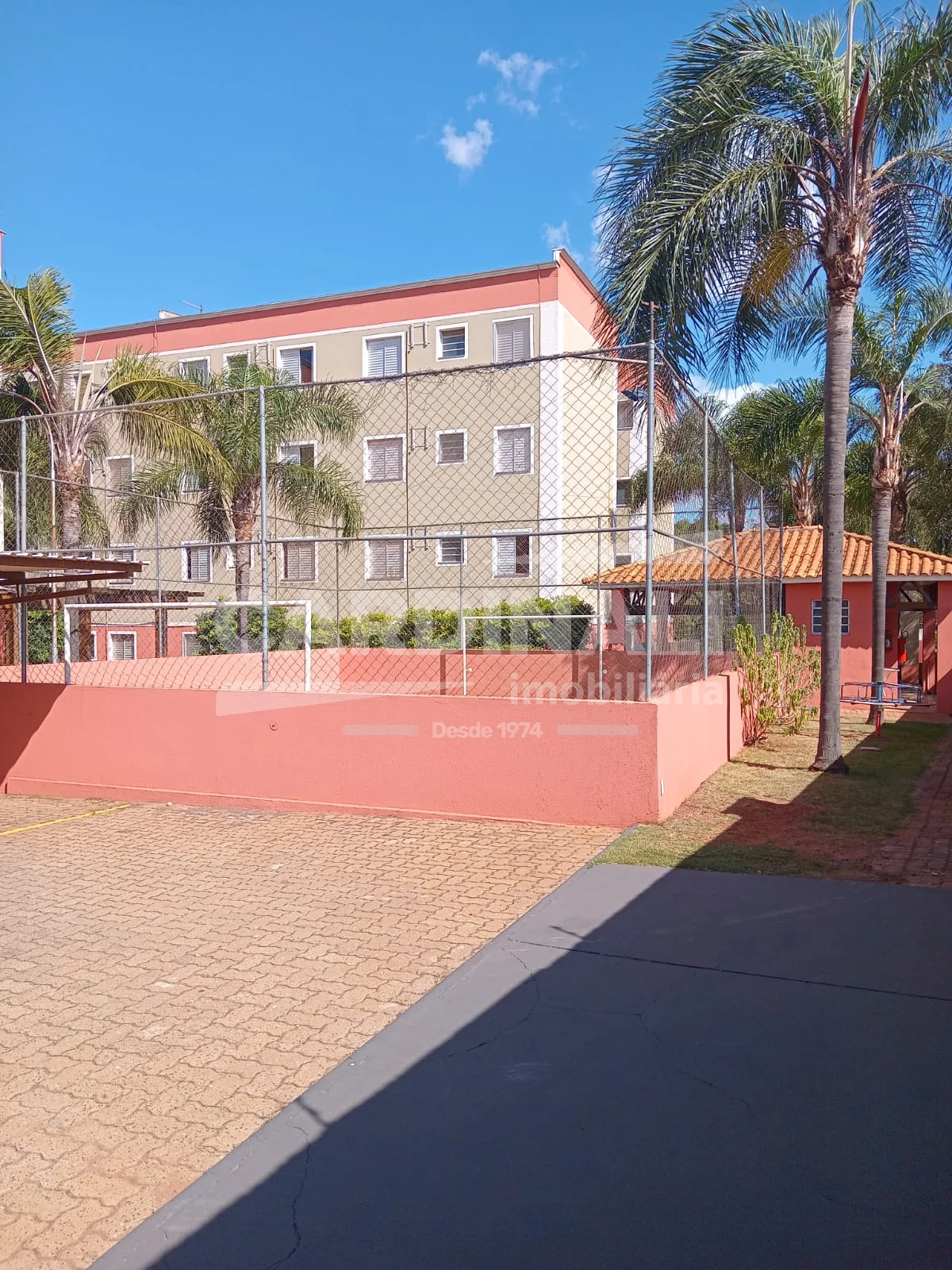 Comprar Apartamento / Padr&atilde;o em Araraquara R$ 155.000,00 - Foto 18