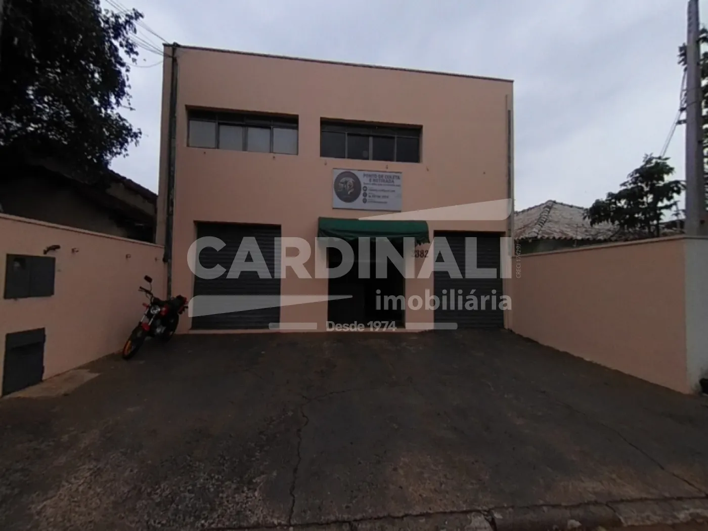 Comercial / Barrac&atilde;o em Araraquara , Comprar por R$750.000,00