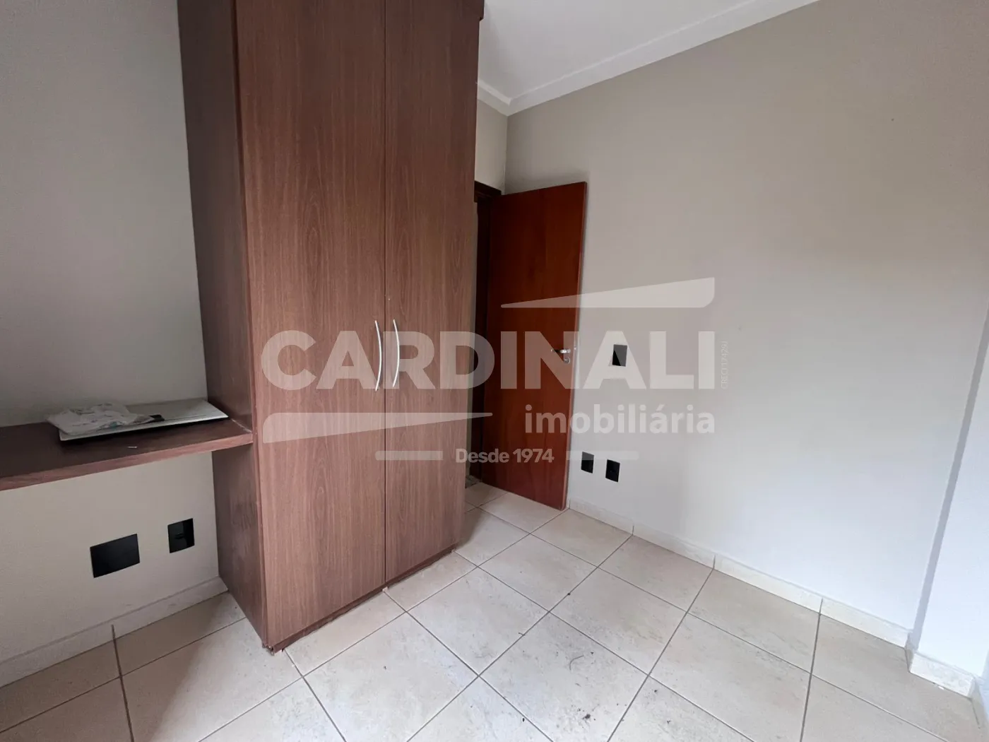 Alugar Apartamento / Padr&atilde;o em Ribeir&atilde;o Preto R$ 1.900,00 - Foto 8