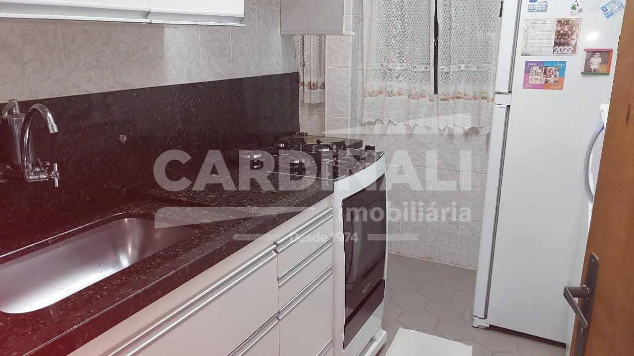 Comprar Apartamento / Padr&atilde;o em Araraquara R$ 205.000,00 - Foto 6