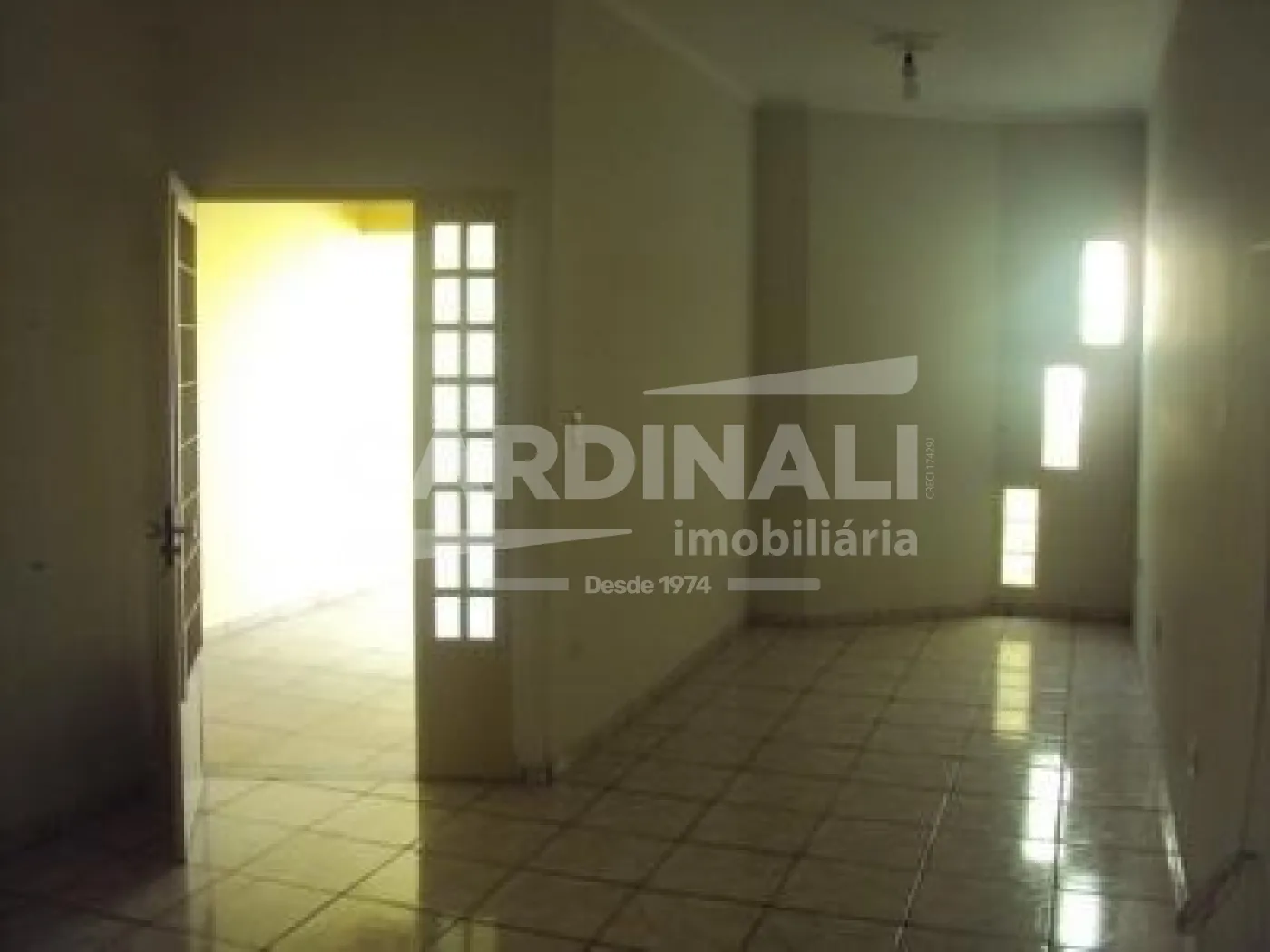 Comprar Casa / Padr&atilde;o em S&atilde;o Carlos R$ 265.000,00 - Foto 3