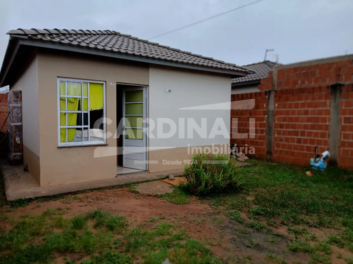 Casa / Padr&atilde;o em S&atilde;o Carlos , Comprar por R$212.000,00