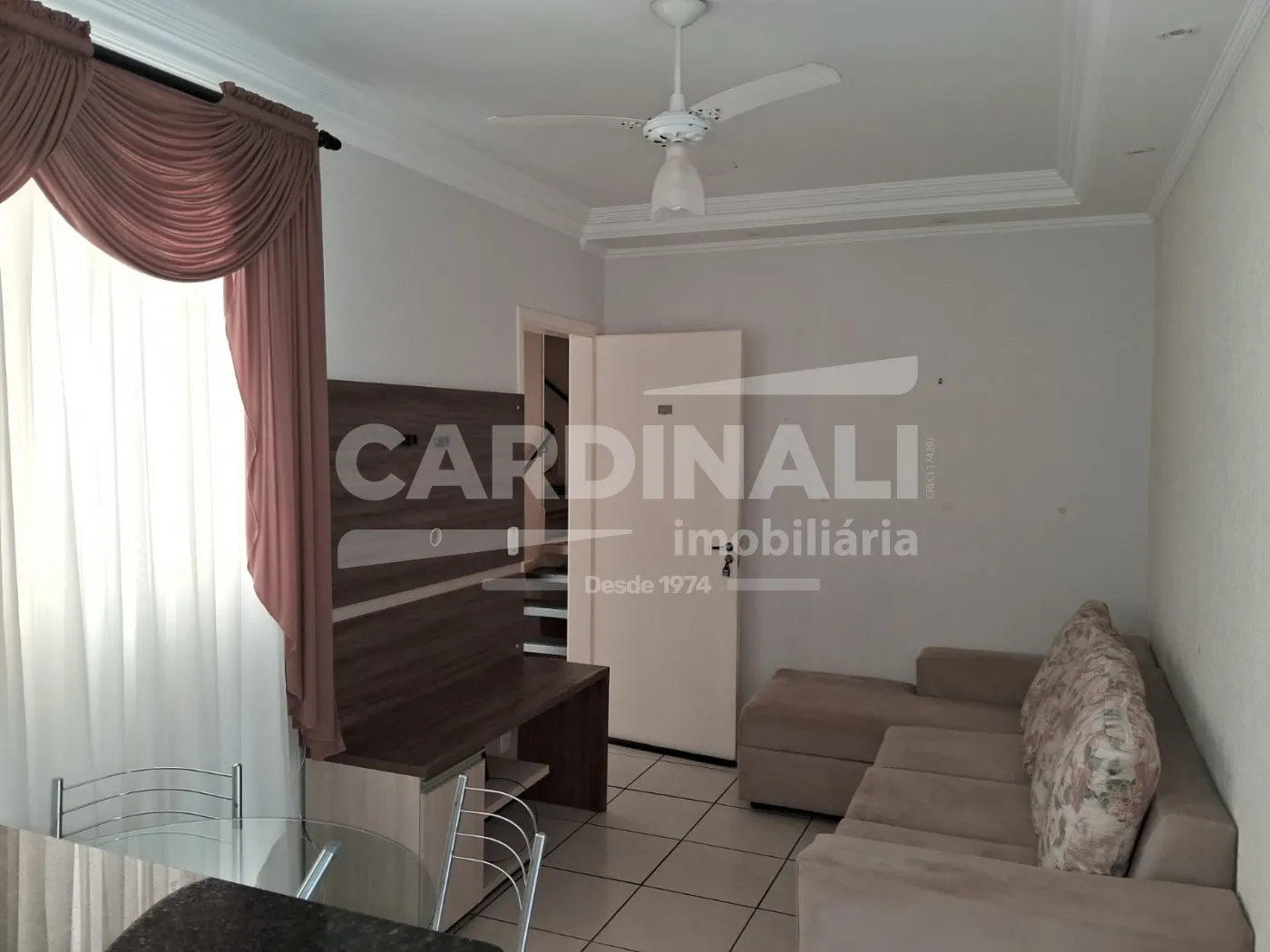 Apartamento / Padr&atilde;o em Araraquara Alugar por R$1.390,00