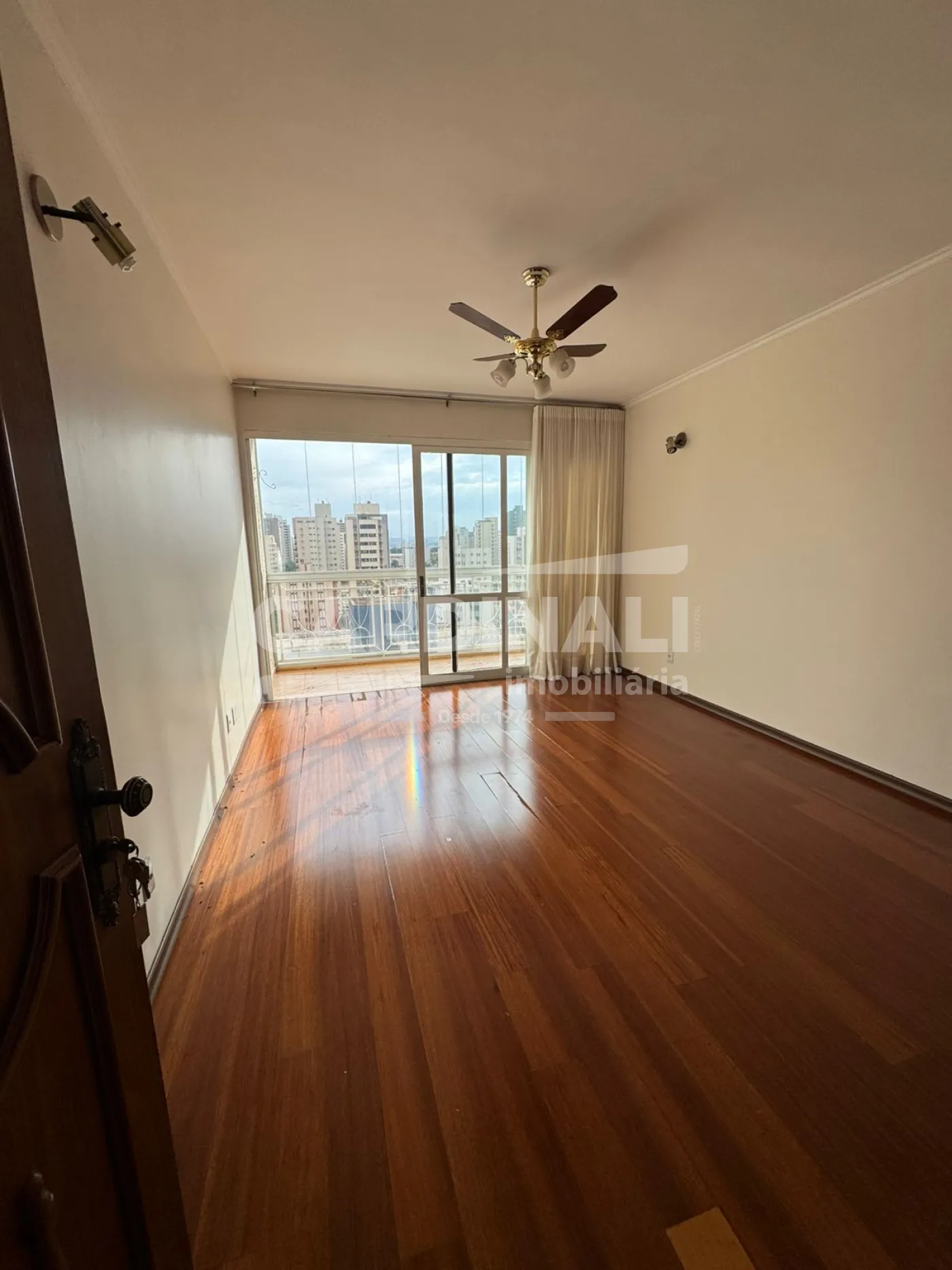 Apartamento / Padr&atilde;o em Ribeir&atilde;o Preto , Comprar por R$460.000,00