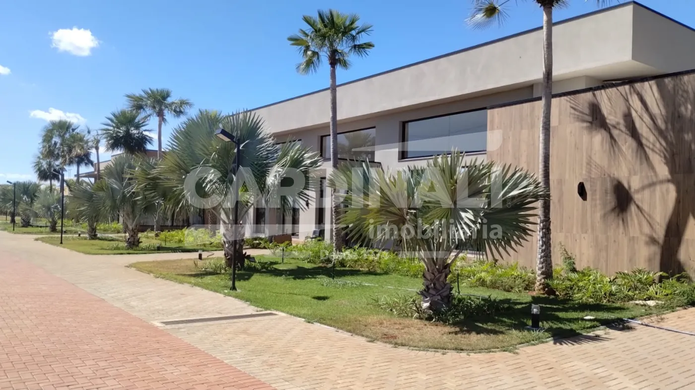 Terreno / Condom&iacute;nio em Paul&iacute;nia , Comprar por R$470.000,00