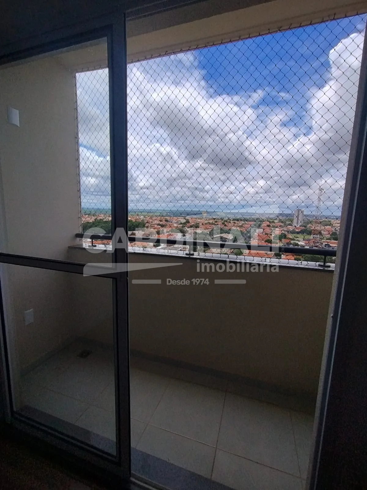 Comprar Apartamento / Padr&atilde;o em Araraquara R$ 384.000,00 - Foto 4
