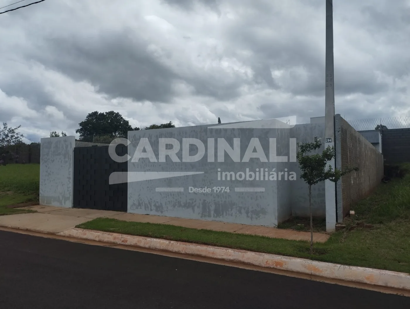 Comprar Casa / Condom&iacute;nio em S&atilde;o Carlos R$ 330.000,00 - Foto 3