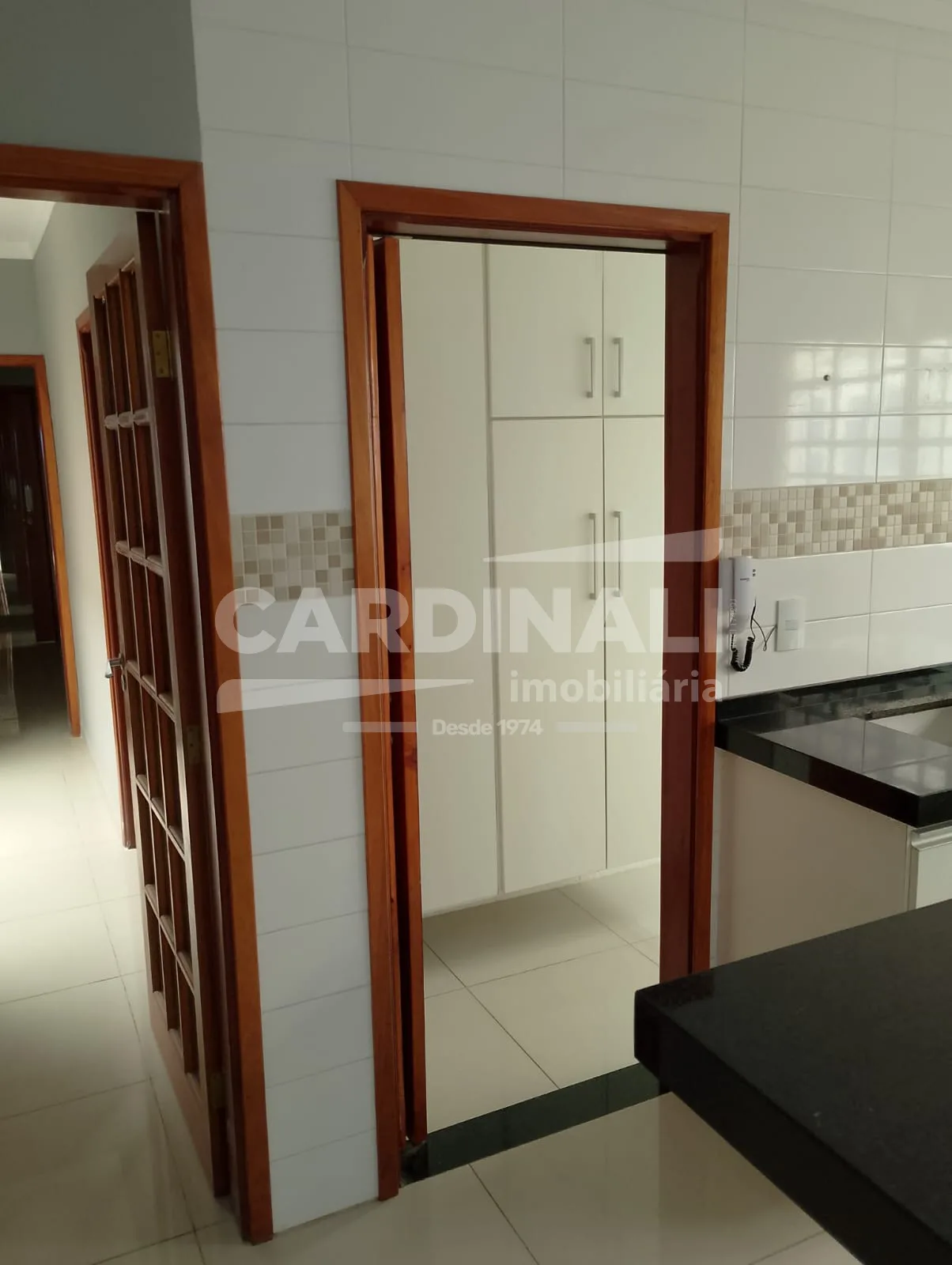 Comprar Casa / Padr&atilde;o em Araraquara R$ 420.000,00 - Foto 6