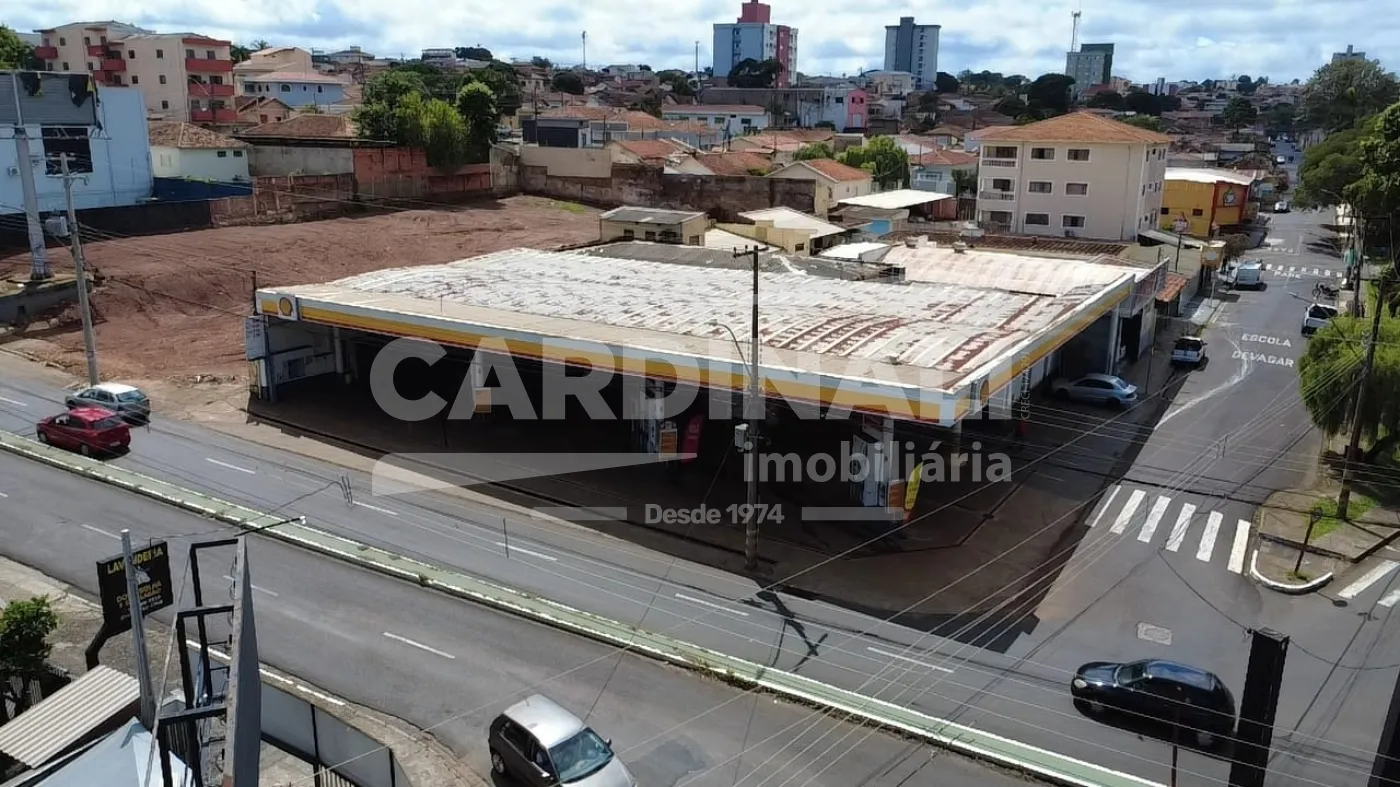 Comercial / Pr&eacute;dio em S&atilde;o Carlos , Comprar por R$3.200.000,00