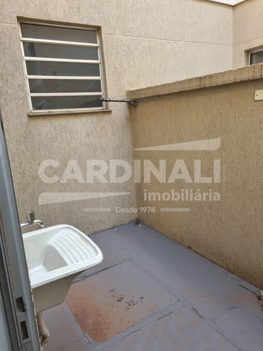 Comprar Apartamento / Padr&atilde;o em Araraquara R$ 195.000,00 - Foto 10