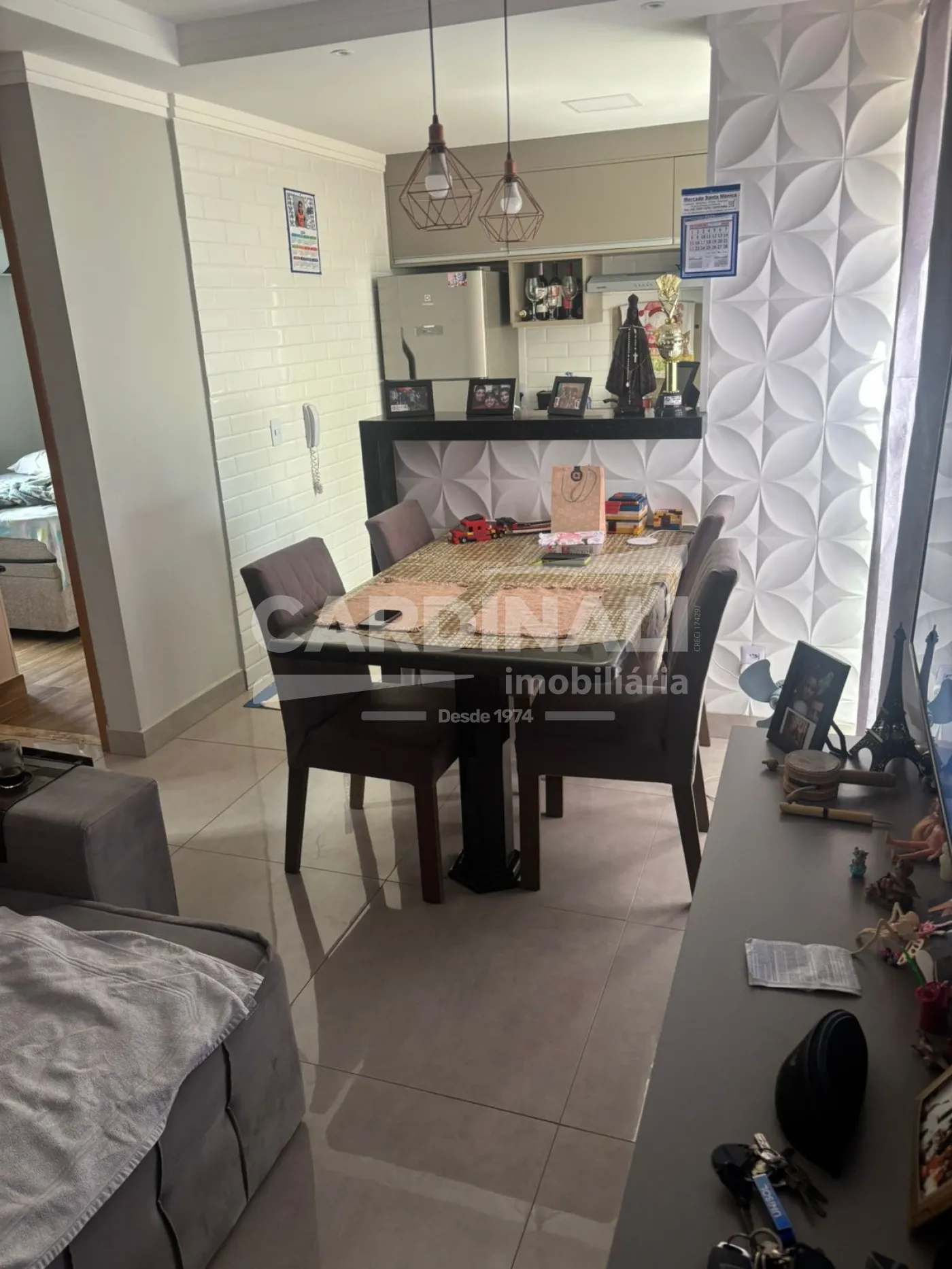 Apartamento / Padr&atilde;o em S&atilde;o Carlos , Comprar por R$250.000,00