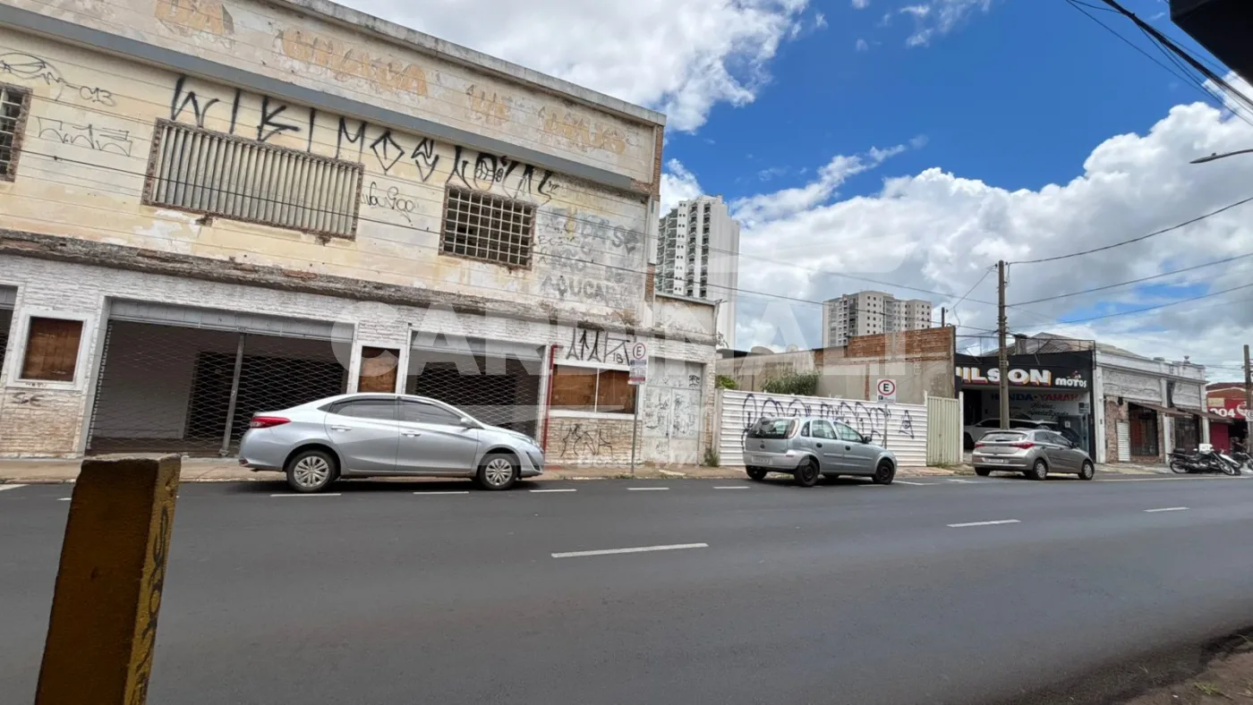 Alugar Comercial / Sal&atilde;o em Araraquara R$ 25.000,00 - Foto 2