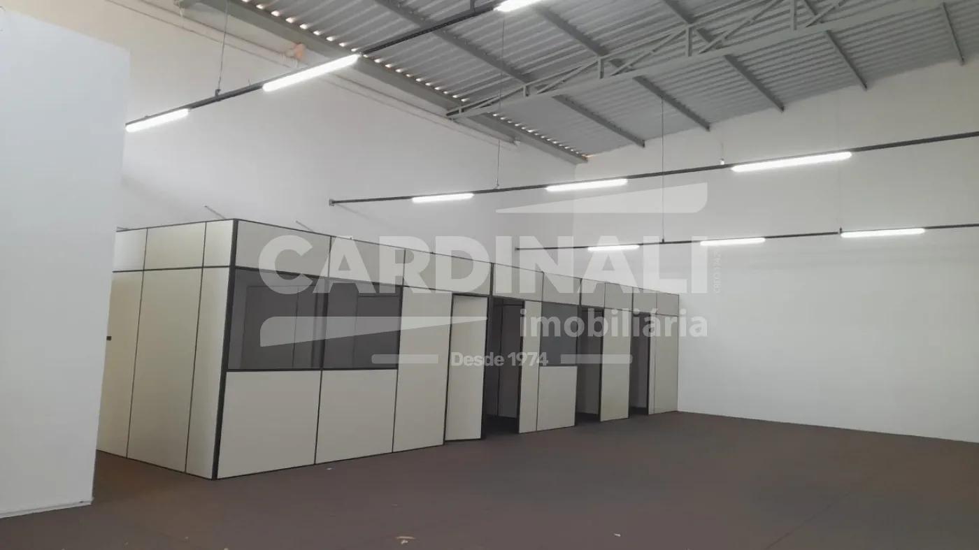 Comercial / Sal&atilde;o em Sert&atilde;ozinho , Comprar por R$825.000,00