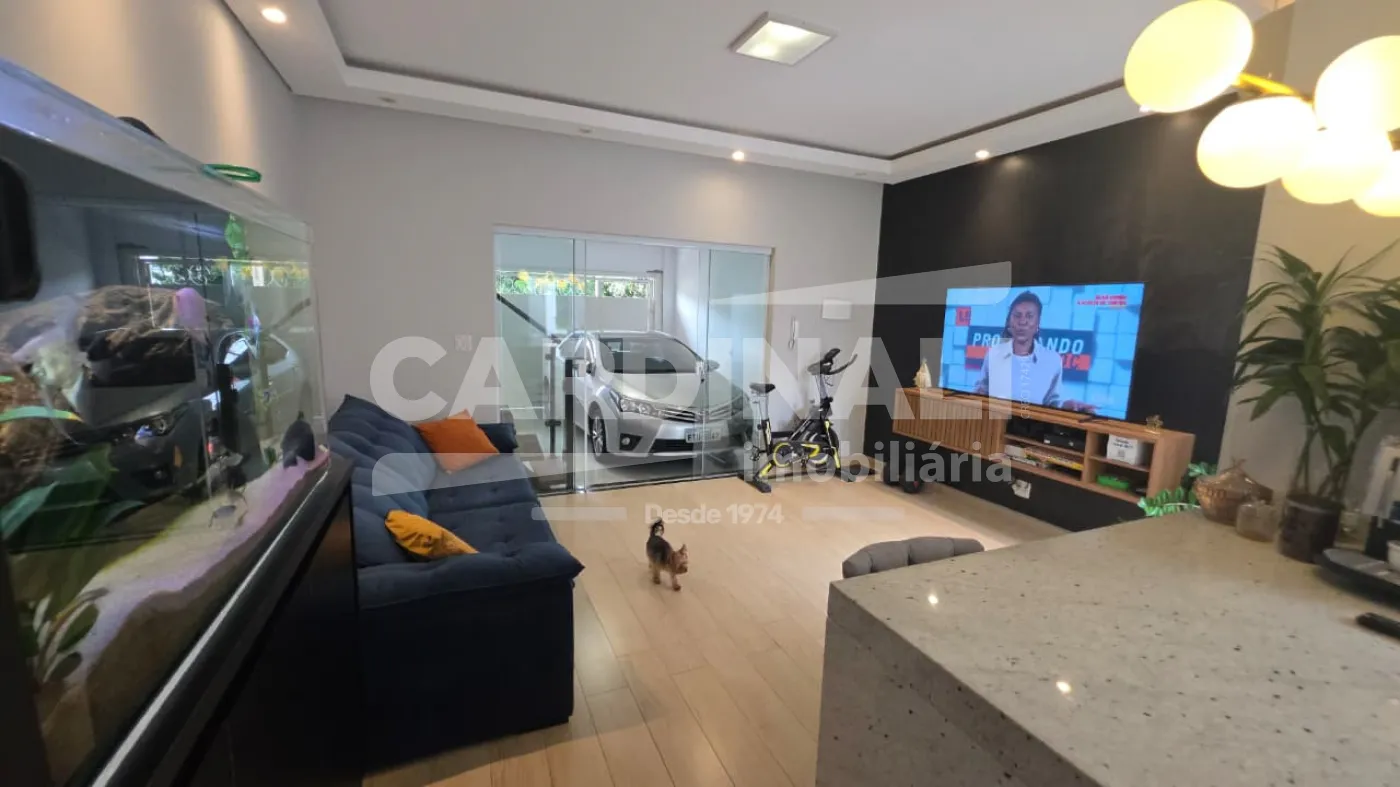 Comprar Casa / Padr&atilde;o em S&atilde;o Carlos R$ 450.000,00 - Foto 3