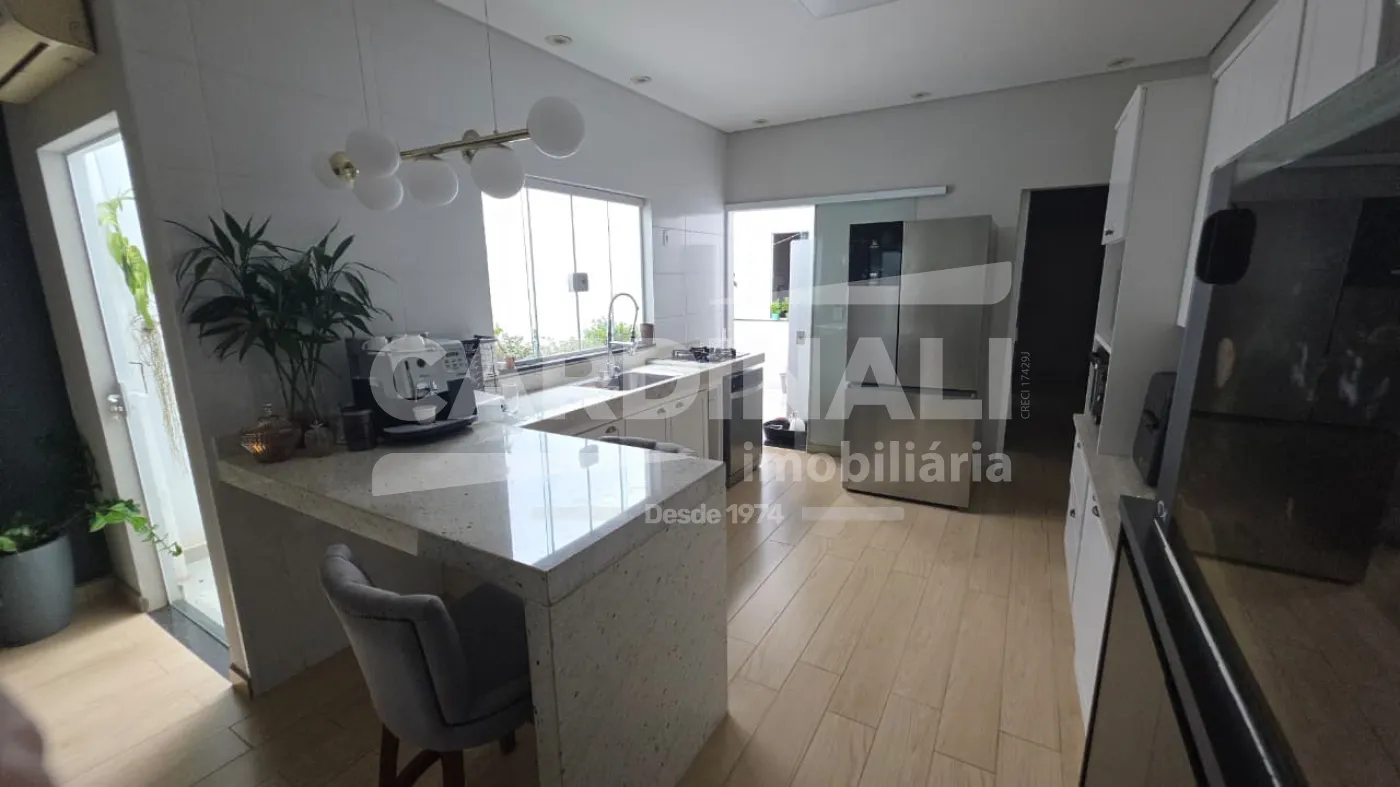 Comprar Casa / Padr&atilde;o em S&atilde;o Carlos R$ 450.000,00 - Foto 5