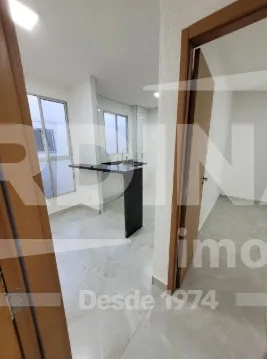 Comprar Apartamento / Padr&atilde;o em Araraquara R$ 176.000,00 - Foto 2