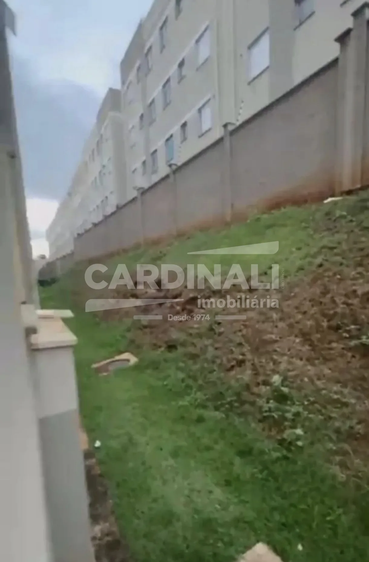 Comprar Apartamento / Padr&atilde;o em Araraquara R$ 176.000,00 - Foto 13