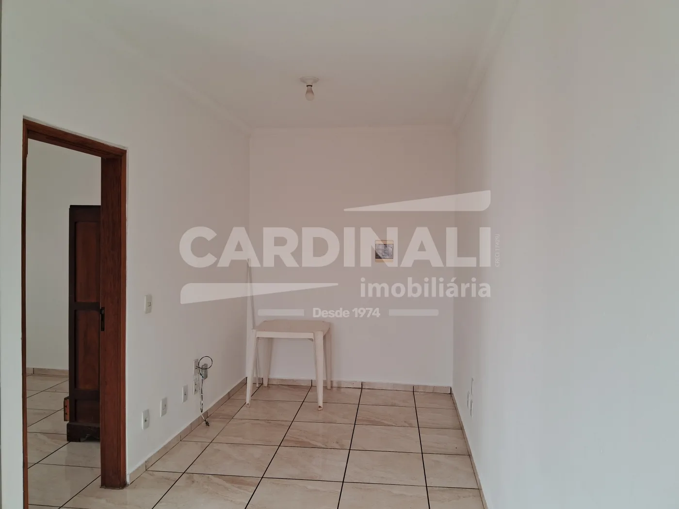 Alugar Apartamento / Kitchnet em Araraquara R$ 900,00 - Foto 5