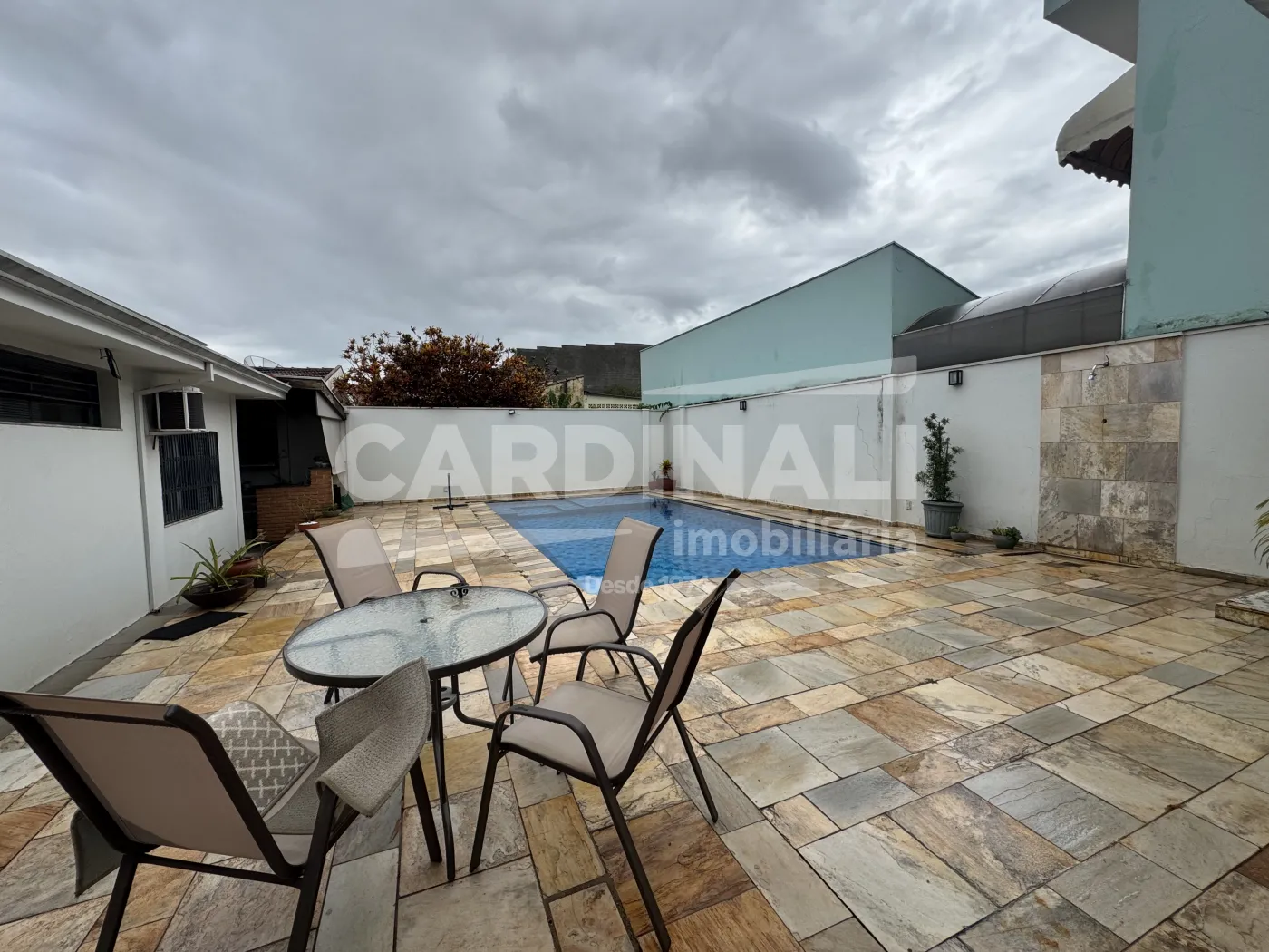 Alugar Casa / Padr&atilde;o em S&atilde;o Carlos R$ 5.000,00 - Foto 3