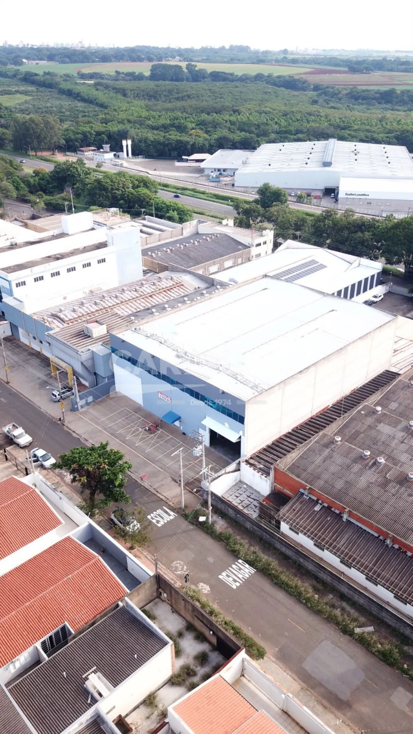 Comercial / Barrac&atilde;o em Campinas 