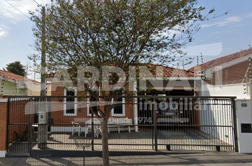 Comprar Casa / Padr&atilde;o em Araraquara R$ 530.000,00 - Foto 1