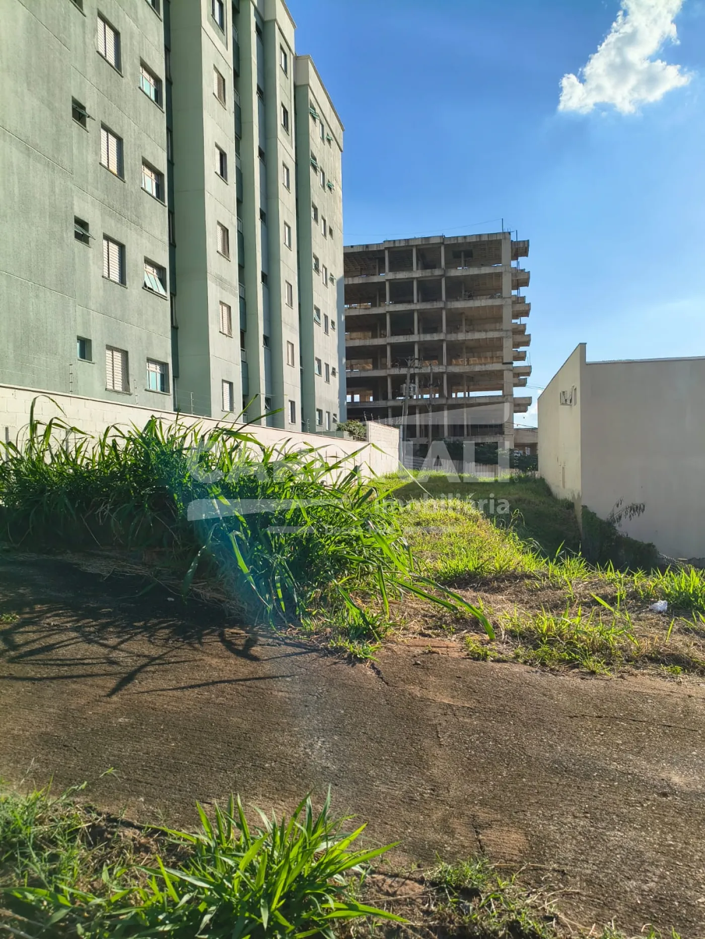 Terreno / Padr&atilde;o em S&atilde;o Carlos 