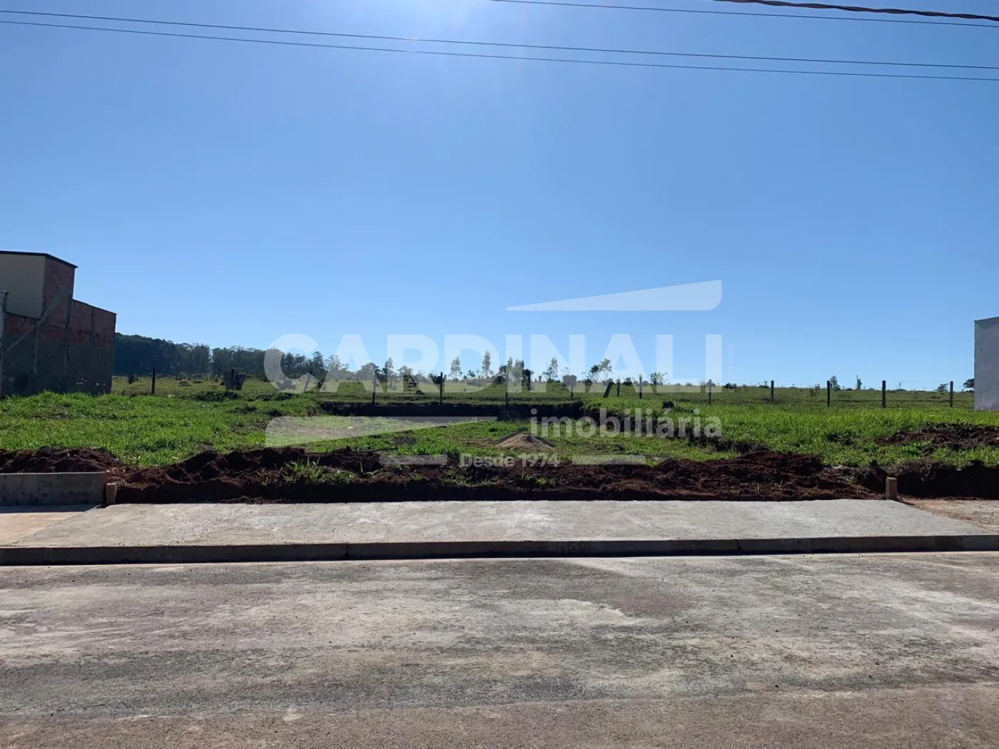 Terreno / Padr&atilde;o em S&atilde;o Carlos 