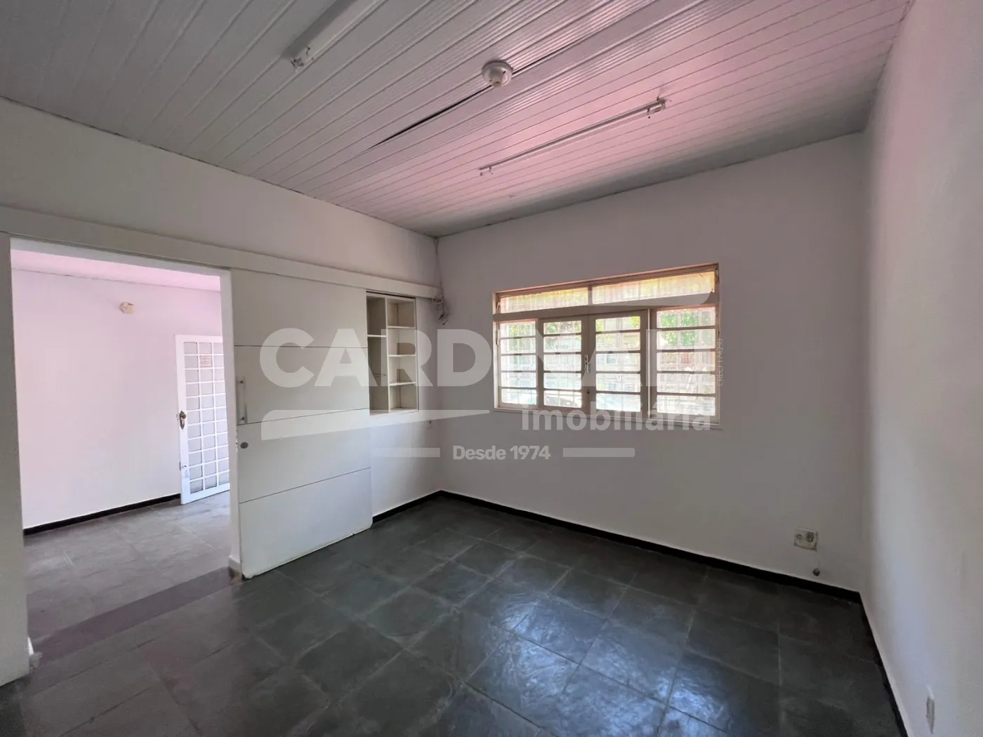 Comercial / Padr&atilde;o em Ribeir&atilde;o Preto Alugar por R$1.500,00