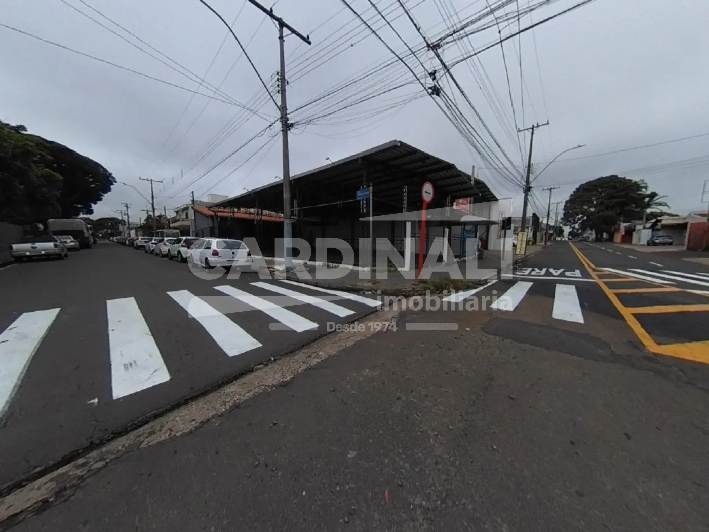 Comercial / Sal&atilde;o em S&atilde;o Carlos Alugar por R$3.500,00