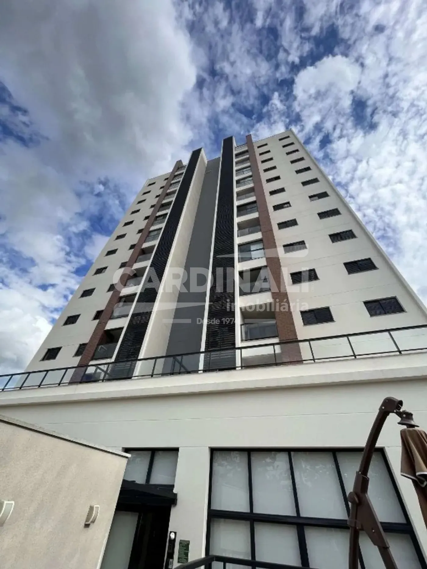 Apartamento / Padr&atilde;o em Campinas Alugar por R$3.800,00