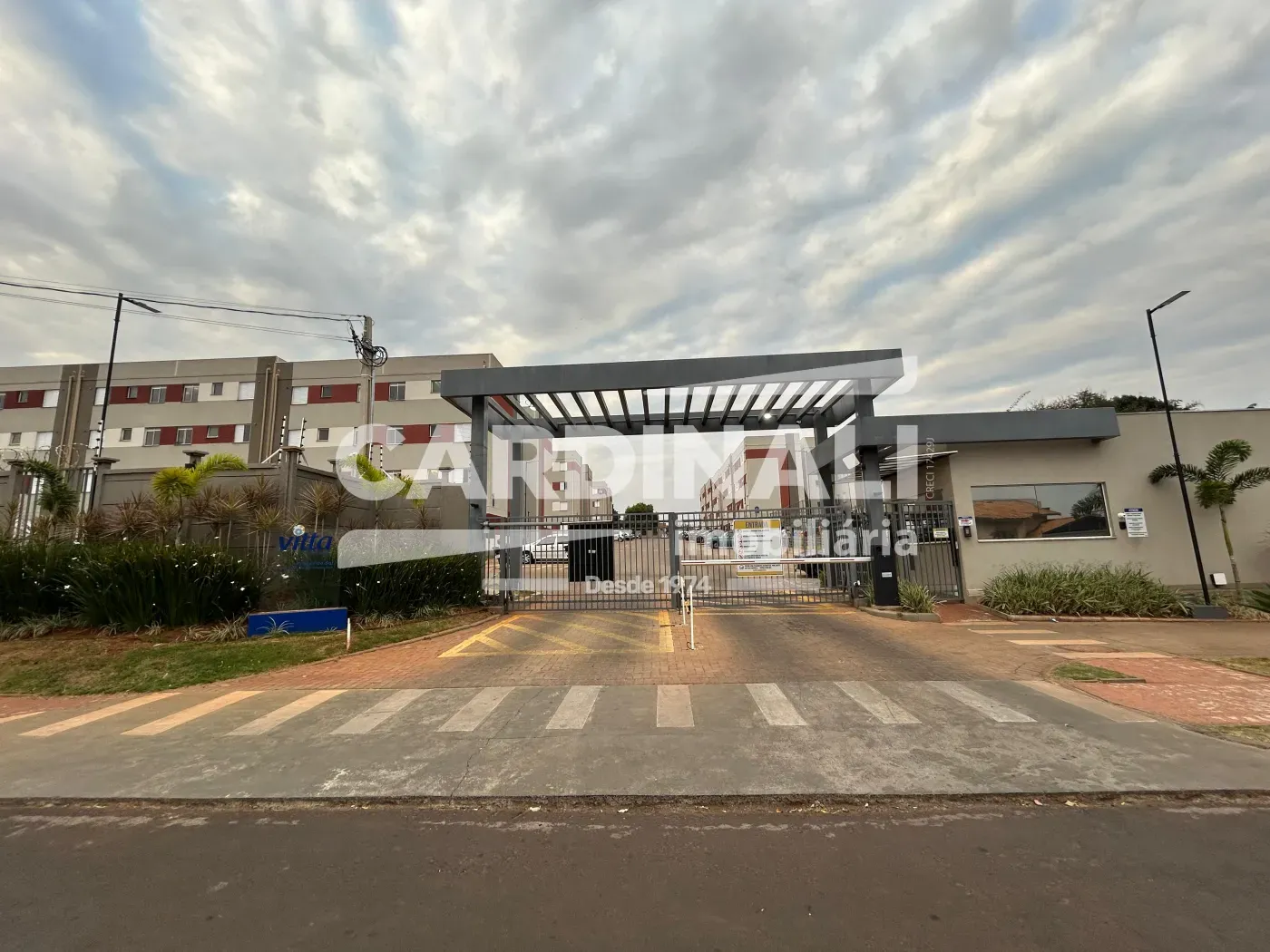 Apartamento / Padr&atilde;o em Araraquara , Comprar por R$168.980,00